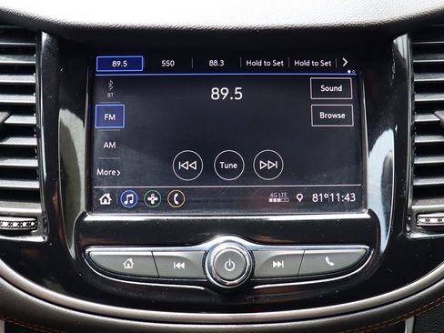 Used 2020 Chevrolet Trax LS FWD image 47