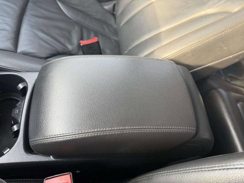 Used 2011 Audi Q5 3.2 Premium Plus image 46