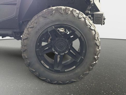 Used 2021 Jeep Gladiator Overland w/ Popular Equipment Package AWD/4WD image 13