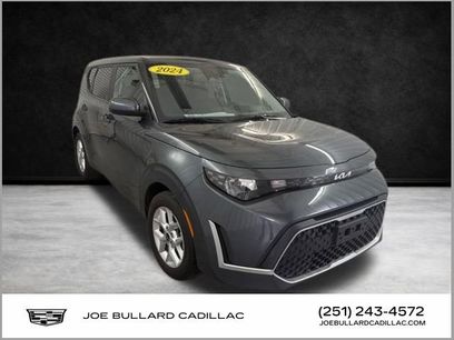Used 2024 Kia Soul LX w/ Option Group 015
