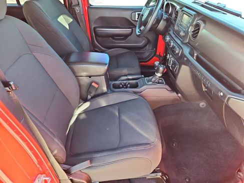 Used 2018 Jeep Wrangler Unlimited Sport S image 22