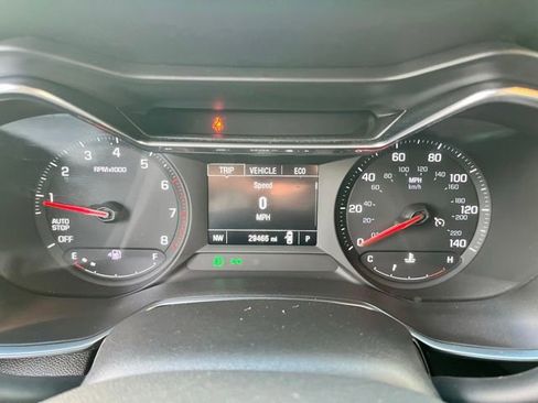 Used 2023 Chevrolet TrailBlazer LT FWD image 27