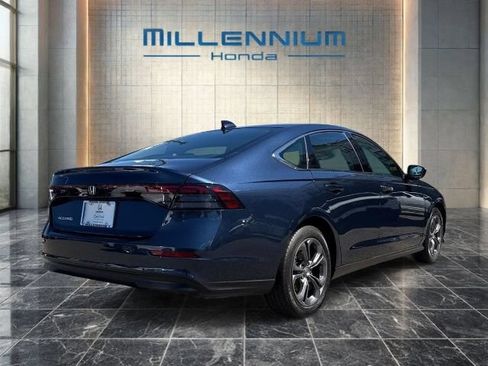 Used 2023 Honda Accord EX image 5