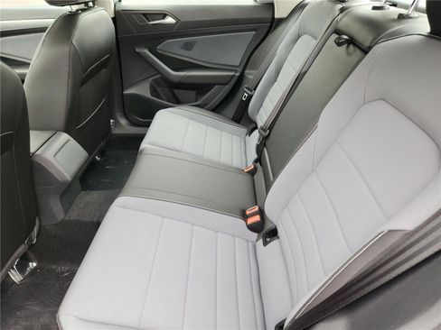 New 2025 Volkswagen Jetta SE image 12