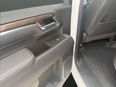 New 2026 Chevrolet Silverado 1500 RST w/ Convenience Package II AWD/4WD image 15