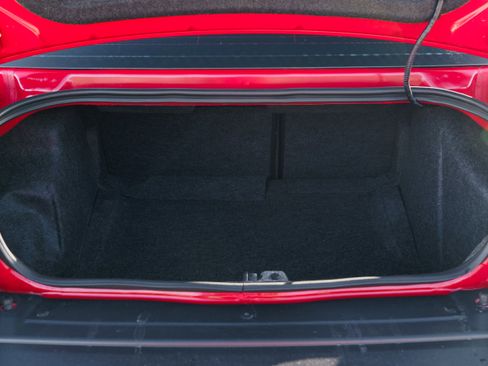 Used 2022 Dodge Challenger R/T w/ Blacktop Package image 23