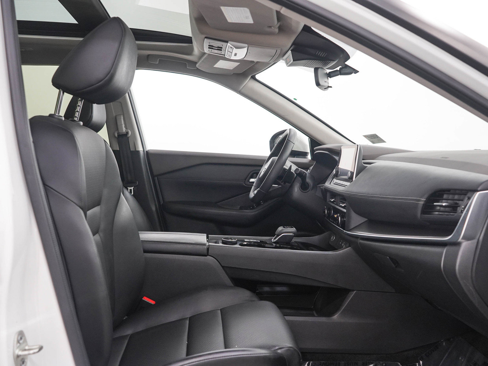 Used 2023 Nissan Rogue SV w/ SV Premium B Package AWD/4WD image 13