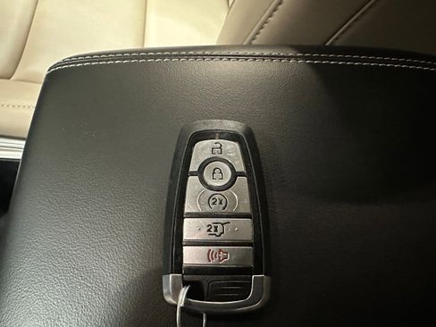 Certified 2023 Ford Explorer XLT w/ Equipment Group 202A image 36