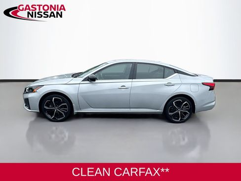 Used 2023 Nissan Altima 2.5 SR AWD/4WD image 5