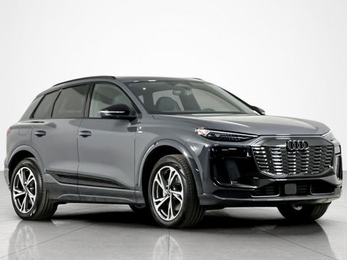 New 2027 Audi Q6 e-tron Premium Plus AWD/4WD image 2