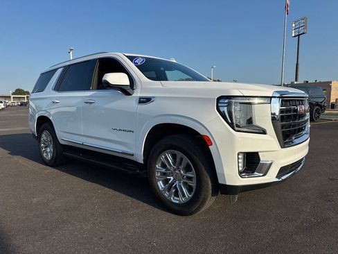 Used 2024 GMC Yukon SLT w/ SLT Luxury Package AWD/4WD image 10