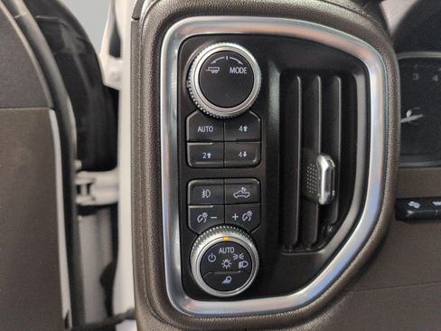Used 2020 GMC Sierra 1500 Denali w/ Denali Ultimate Package AWD/4WD image 10