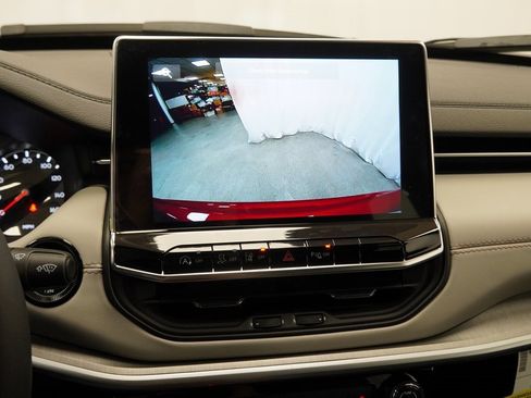 New 2026 Jeep Compass Limited image 22