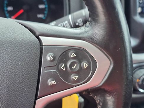 Used 2022 Chevrolet Colorado LT w/ Fleet Safety Package RWD image 21