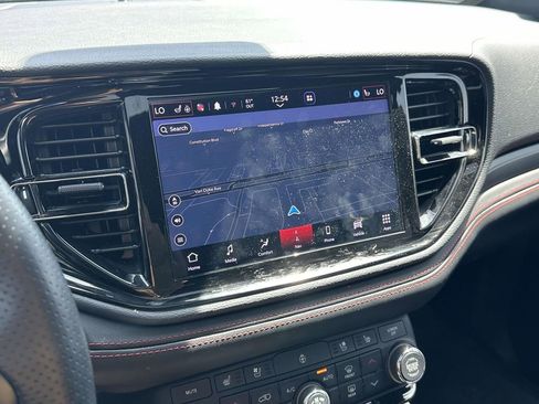 Used 2024 Dodge Durango GT AWD/4WD image 27