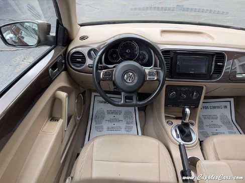 Used 2014 Volkswagen Beetle 1.8T FWD image 17