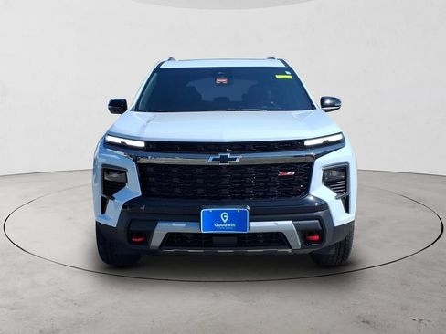 New 2026 Chevrolet Traverse Z71 w/ Driver Confidence Package AWD/4WD image 2