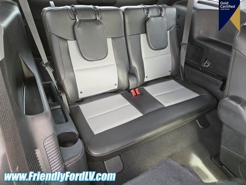 Certified 2022 Ford Explorer XLT image 13