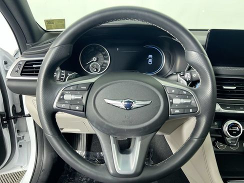 Used 2023 Genesis G70 2.0T RWD image 15