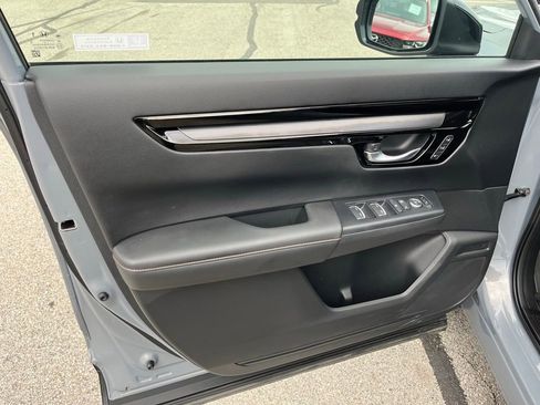 Used 2024 Honda CR-V Sport Touring image 10