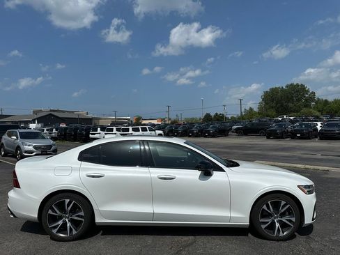 Used 2021 Volvo S60 T5 R-Design AWD/4WD image 12