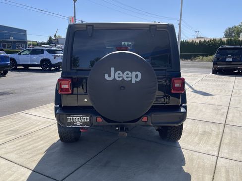 Used 2019 Jeep Wrangler Unlimited Rubicon AWD/4WD image 4