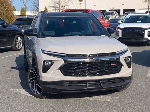 New 2026 Chevrolet TrailBlazer RS w/ Convenience Package image 3