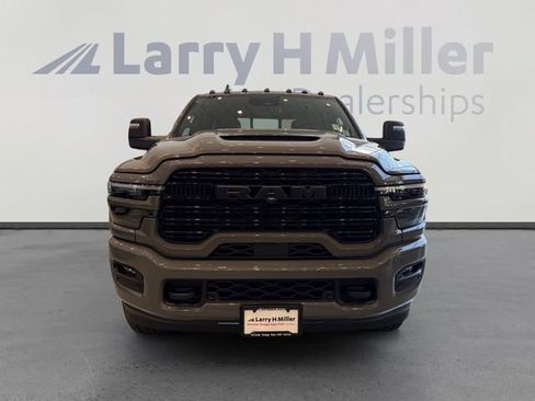 New 2026 RAM 3500 Laramie w/ Night Edition AWD/4WD image 8