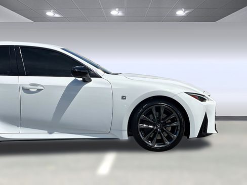 Certified 2025 Lexus IS 350 F Sport RWD image 34