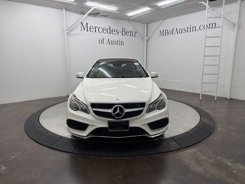 Used 2015 Mercedes-Benz E 550 Cabriolet image 2