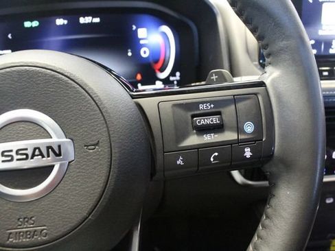 Used 2021 Nissan Rogue Platinum FWD image 15