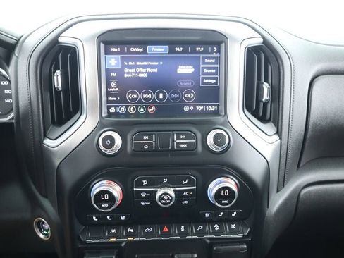 Used 2022 GMC Sierra 1500 Denali w/ Denali Premium Package image 16