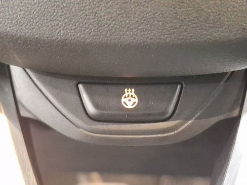 Used 2019 BMW 330i xDrive 330i xDrive w/ Convenience Package image 19