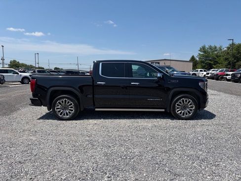 Used 2025 GMC Sierra 1500 Denali Ultimate AWD/4WD image 14