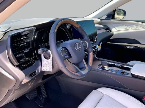 New 2026 Lexus RX 350 FWD image 10