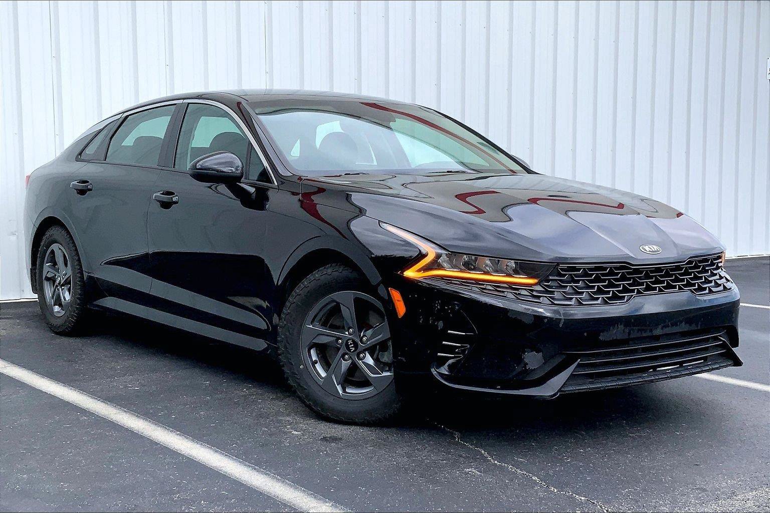 Used 2021 Kia K5 LXS AWD/4WD image 32