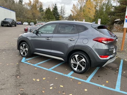 Used 2017 Hyundai Tucson Limited image 3