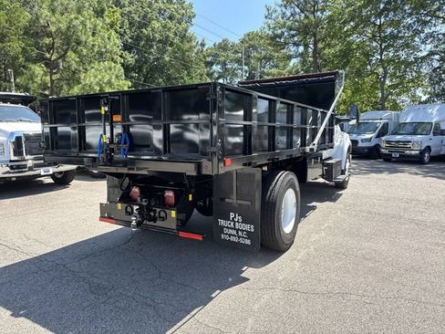 New 2027 Ford F750 2WD Regular Cab Super Duty image 8