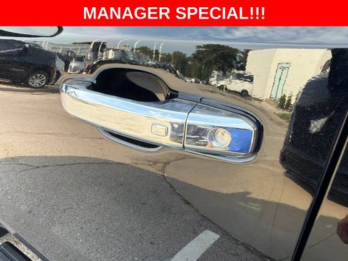 Used 2019 Chevrolet Silverado 1500 High Country w/ Max Trailering Package AWD/4WD image 16
