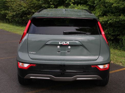 New 2026 Kia Niro Wind FWD image 7