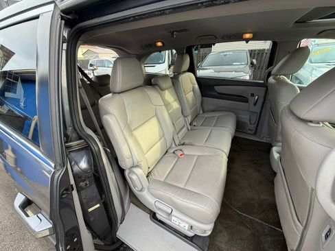 Used 2016 Honda Odyssey EX-L image 12