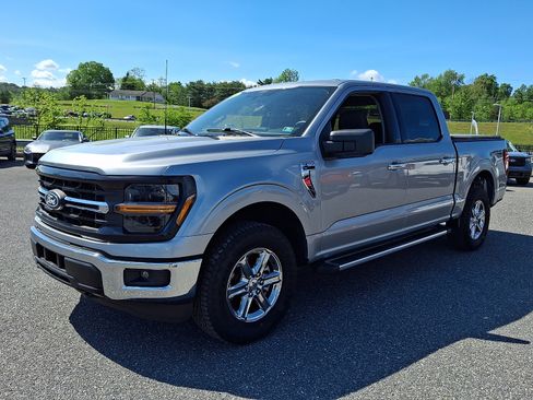 Certified 2025 Ford F150 XLT w/ Equipment Group 301A Standard AWD/4WD image 3