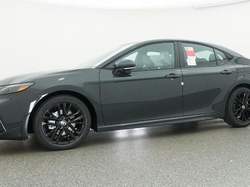 New 2026 Toyota Camry SE FWD image 18