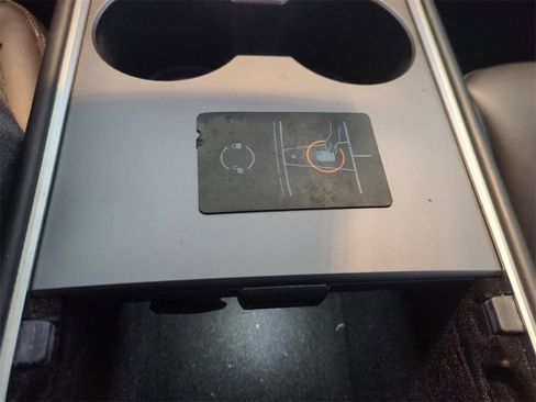 Used 2022 Tesla Model 3 Long Range image 29