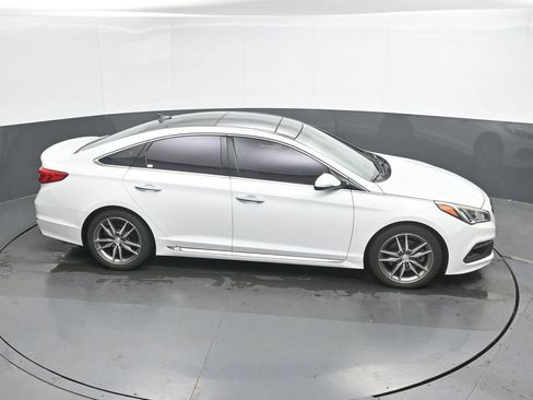 Used 2015 Hyundai Sonata Sport 2.0T w/ Option Group 07 FWD image 26