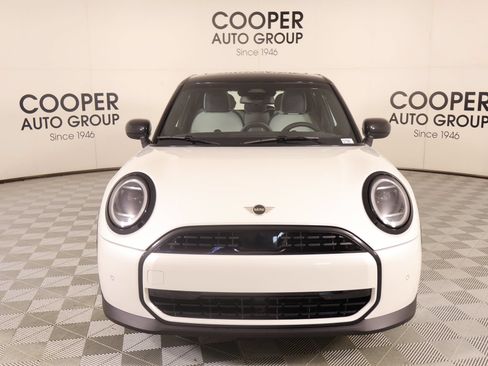 New 2026 MINI Cooper 4-Door Hardtop FWD image 8