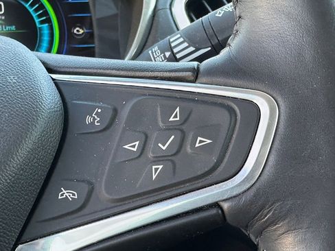 Used 2018 Chevrolet Volt Premier w/ Driver Confidence Package image 25