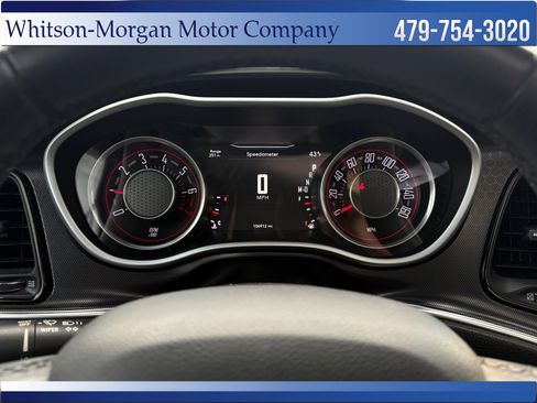 Used 2015 Dodge Challenger SXT Plus image 22