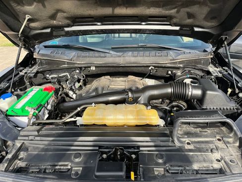 Used 2018 Ford F150 Raptor w/ Equipment Group 802A Luxury image 29