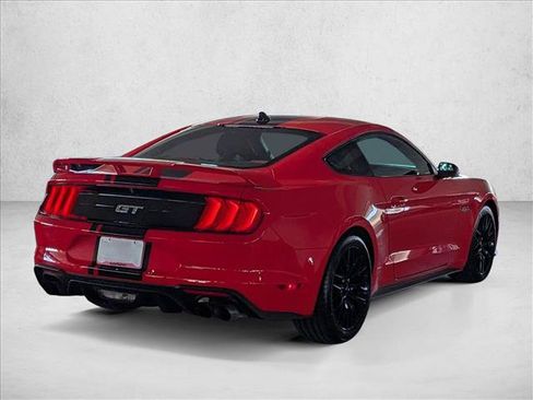 Used 2022 Ford Mustang GT Premium w/ GT Performance Package RWD image 5